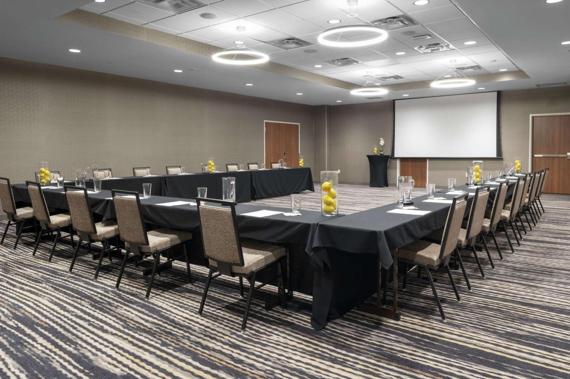 Hilton Garden Inn Denver/Thornton Kültér fotó